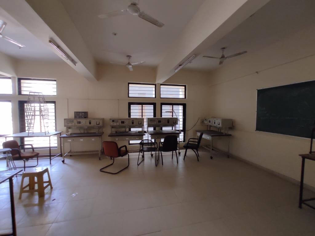 Analog Electronics laboratory